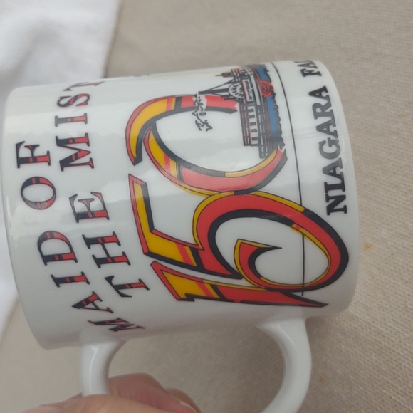 Vintage Niagara Falls Mug - Picture 9 of 10